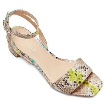 Load image into Gallery viewer, KATE SPADE Lucia Sandals
